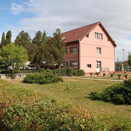 Hotel Pamira Sibiu Exteriör bild