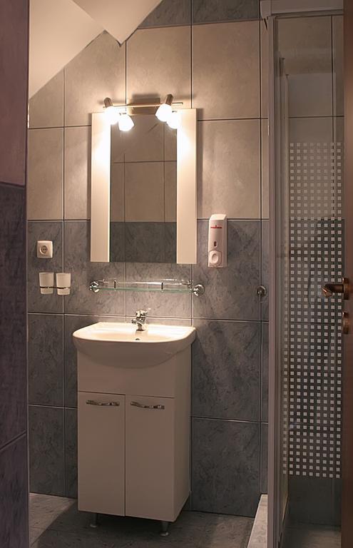Hotel Pamira Sibiu Rum bild